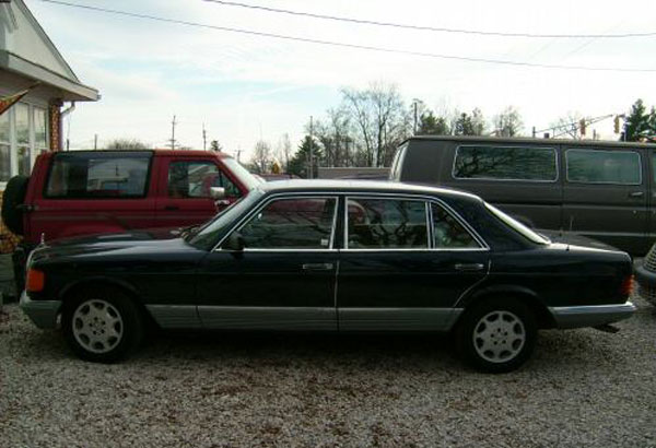 It's a 1985 Mercedes Benz 500 SEL the European version so most of the 